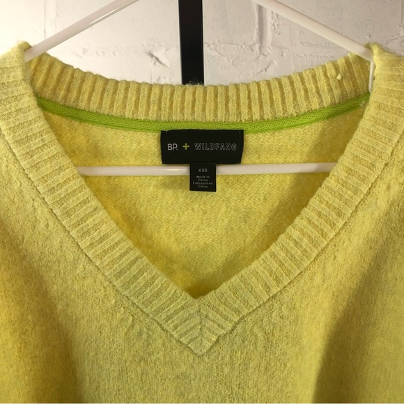 BP Wildfang Colorblock Cropped Sweater Size XXS Green Yellow Long Sleeve NWT - Picture 4 of 8